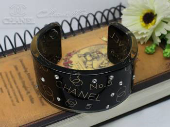 Bracciale Chanel Modello 605